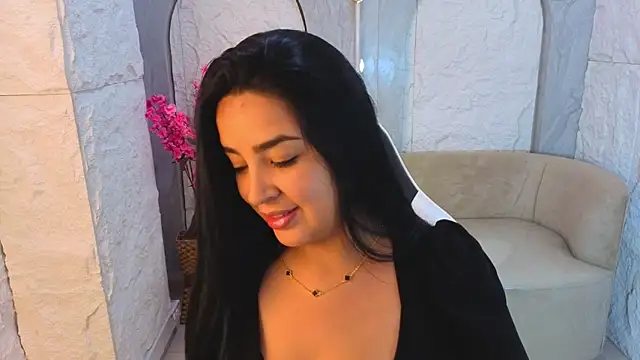 Aliz Cooper Tx online show from February 14, 8:00 pm