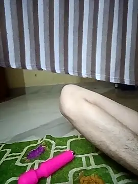 annugirl online show from March 28, 4:50 pm