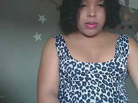 ShanayapkopRs online show from April 17, 1:13 pm