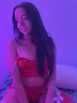 laraa rous online show from February 17, 12:10 am