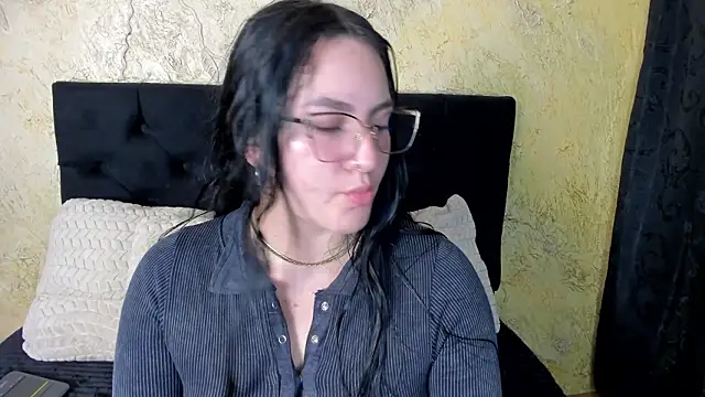 JeniferPowell nm online show from February 23, 7:13 pm