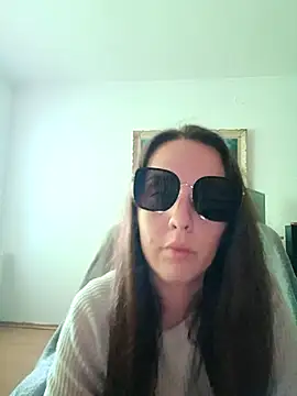 girlshy1 online show from January 17, 1:51 pm