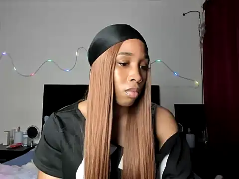 YourDreamReal online show from February 11, 3:30 am