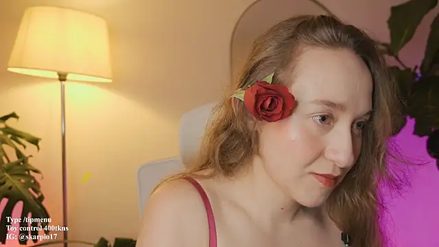 Scarlett NoirMuse online show from February 14, 10:45 pm