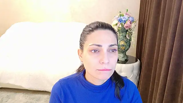 LovelyBeatrice online show from February 17, 8:02 am