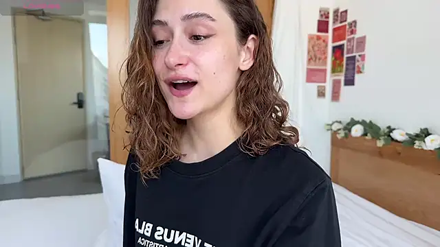 cutiemari online show from March 22, 4:29 am