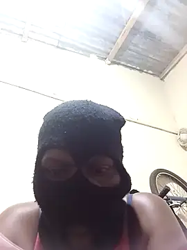 Blueberry23cupcake online show from March 11, 8:11 pm