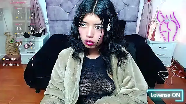 Esmeralda-18 online show from February 10, 2:20 pm