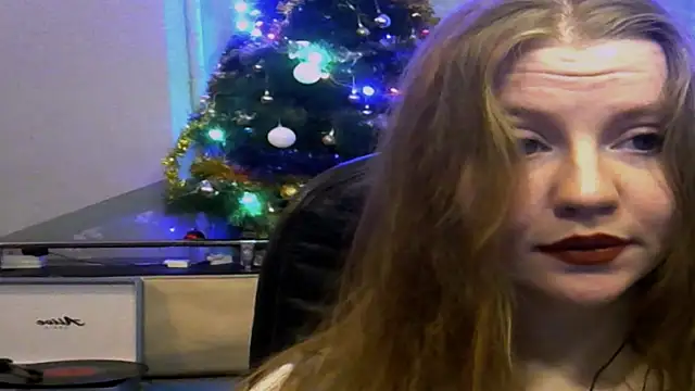 Space Girls 699 online show from January 19, 9:05 am