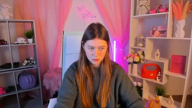 Snapshot of CelestineMauriac chatting on February 14, 6:21 pm CelestineMauriac online show from February 14, 6:21 pm