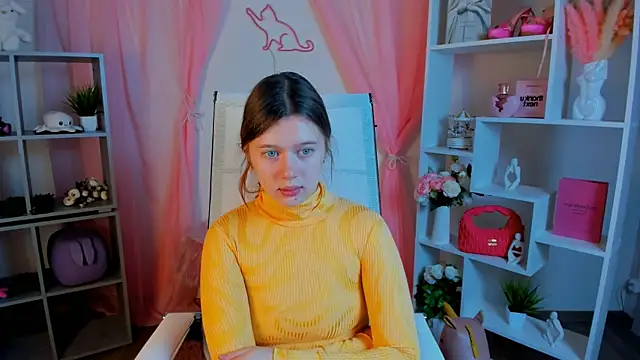 Snapshot of CelestineMauriac chatting on February 13, 3:35 pm CelestineMauriac online show from February 13, 3:35 pm