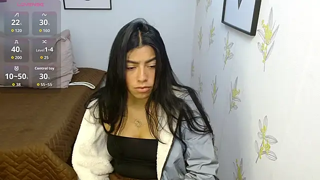 Laia white online show from March 25, 12:30 pm