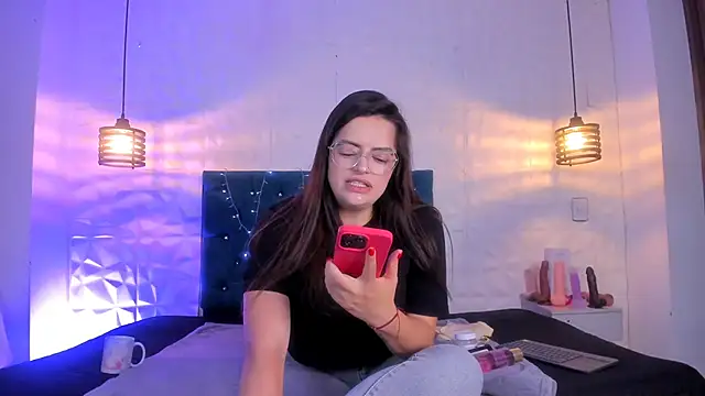 samantha foxyy online show from April 7, 10:50 am