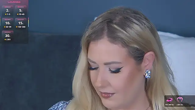 OndinaNoire online show from February 12, 9:27 pm