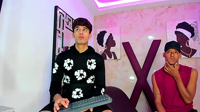 PRETTY COCK1 online show from February 4, 7:33 am