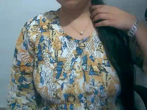 Cute Aliyaa online show from March 9, 10:18 am