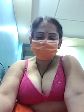 diyam4002 online show from February 4, 2:53 pm