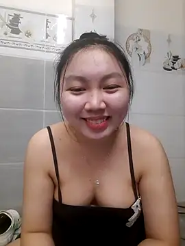 Heo xxinhxx online show from February 22, 4:41 pm