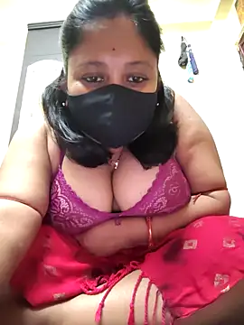 Curvy Trisha online show from February 16, 7:36 pm