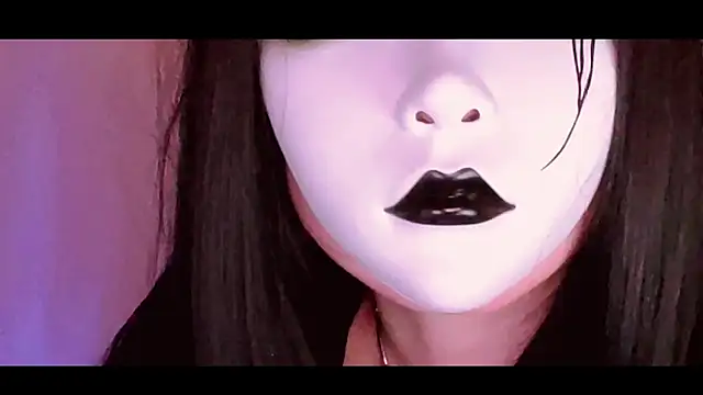 NoirLiliyaa online show from February 27, 7:03 pm