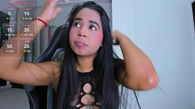 Shirleytaylor- online show from April 1, 11:33 am