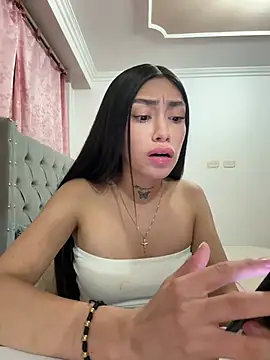 Bonny Eva online show from April 17, 12:13 am