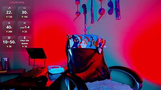 hazz smith  online show from February 26, 5:56 pm