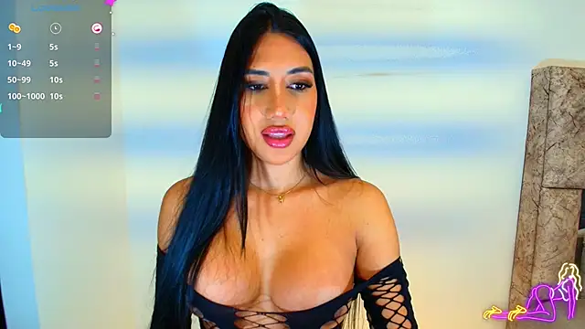 sexysaradoll x online show from February 2, 10:09 pm