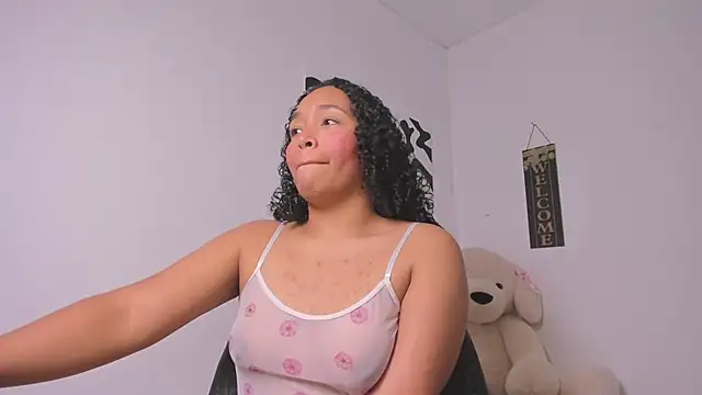 Nia13 online show from April 12, 4:37 am