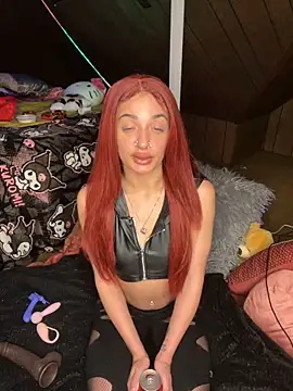 heluvsbabii online show from April 21, 6:09 am