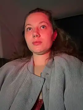 AsynaYuuki online show from April 17, 7:27 pm