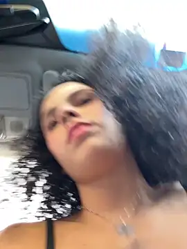 SirenStell0 online show from March 14, 7:15 pm