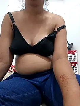 Sexy --2 online show from April 15, 5:19 am