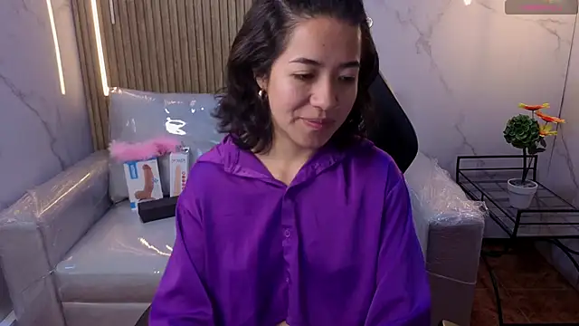 Lynn turner online show from February 13, 1:46 pm