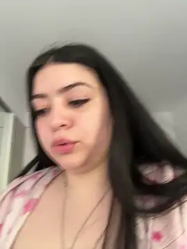 lolaaculaa online show from April 27, 1:08 pm