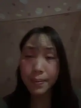 kekely online show from April 4, 3:44 pm