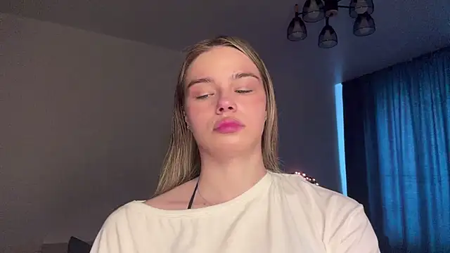EarthaStinett online show from July 5, 5:35 am