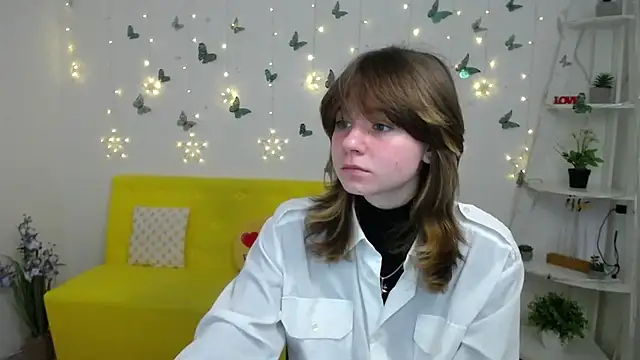 AnnaWest  online show from February 28, 6:24 am