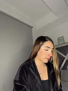 KimCollinss online show from February 13, 3:41 am