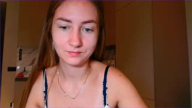 BluueSilk online show from November 8, 7:02 am