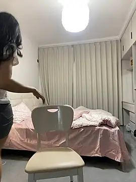 XiaoGui10 online show from February 18, 3:33 pm