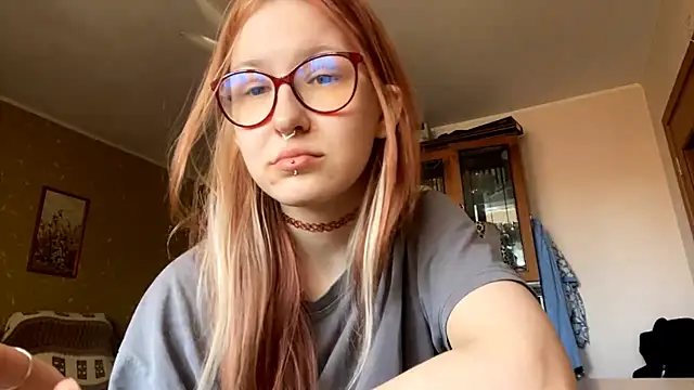 LaureenVielma online show from February 18, 8:24 am