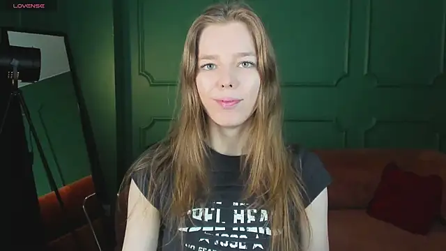  Tina Tayllor  online show from February 27, 9:36 pm