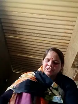 Lucky couple-1 online show from April 14, 4:56 am