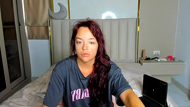stellaa quenn online show from July 16, 12:04 am