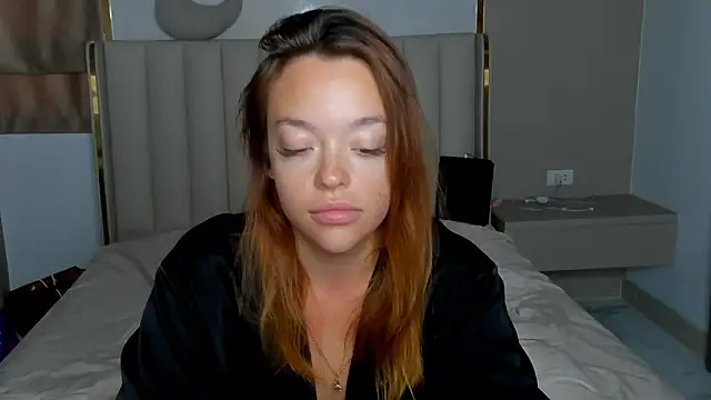 stellaa quenn online show from March 16, 12:24 am