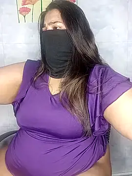 Cute G online show from March 29, 7:13 pm