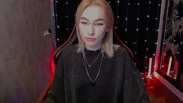 crybambi online show from February 3, 6:40 am