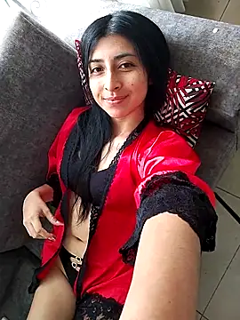 EmmaWilliamss4 online show from April 18, 12:29 pm