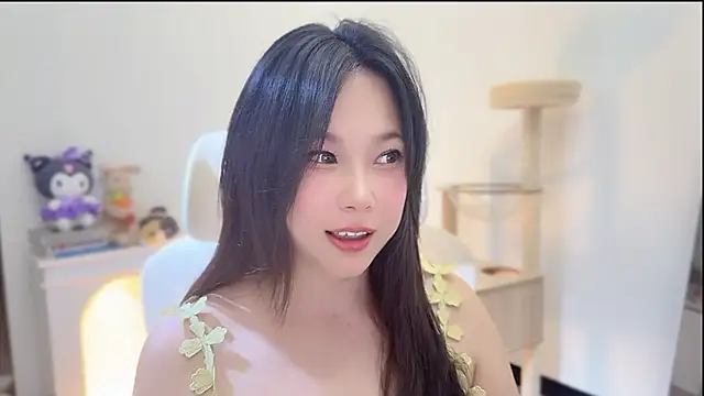 Yumi yuni online show from July 4, 1:07 pm